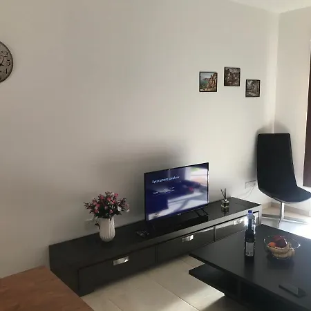 Tala Riviera *
